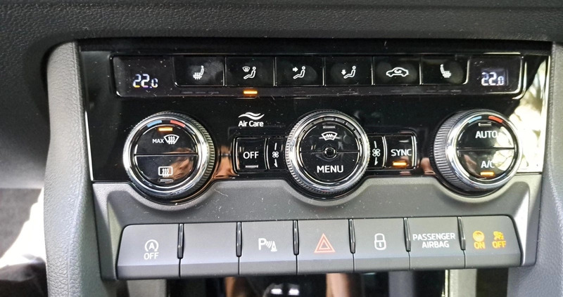 Skoda Karoq cena 163900 przebieg: 1, rok produkcji 2024 z Bełchatów małe 562